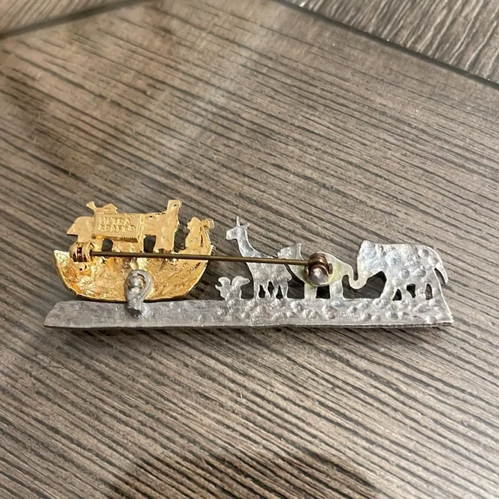 Vintage Ultra Craft Two-tone Noah’s Ark Pin